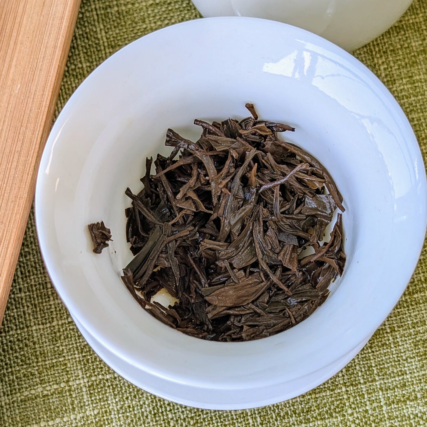 heimeiren black beauty wet leaves