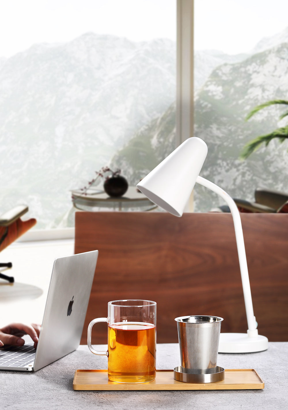 Teebecher aus Glas, Filter und Deckel aus Edelstahl