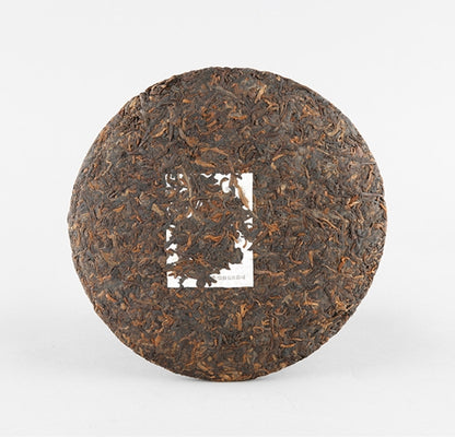 xiaguan ripe pu erh tea cake 8663
