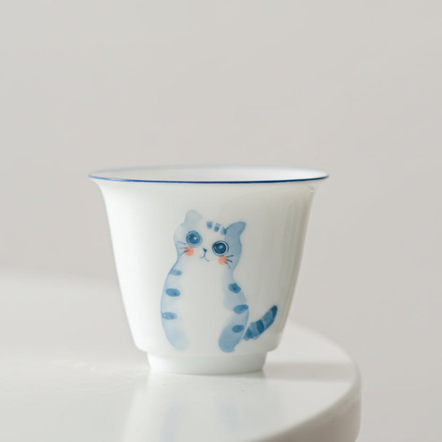 porcelain gongfu tea cup with cute cat