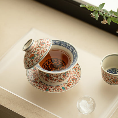 Fengcai-stijl (Famille Rose) keramische Gongfu Gaiwan met schotel 170ml