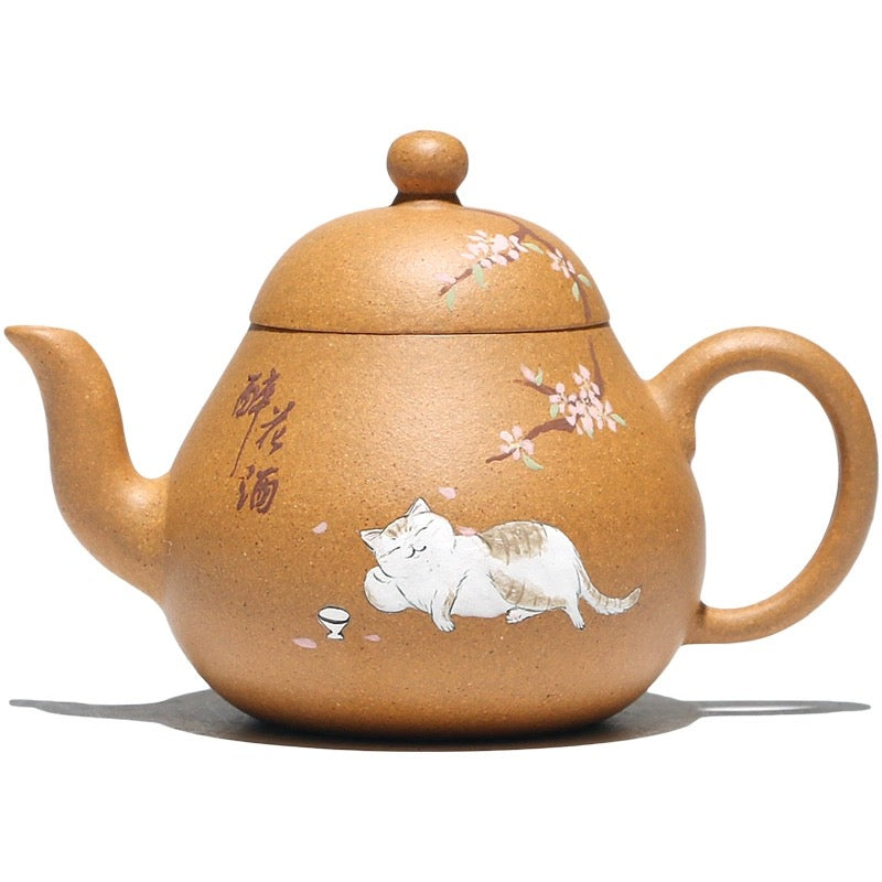 Small pear shaped cat Yixing teapot, Duanni clay 80ml