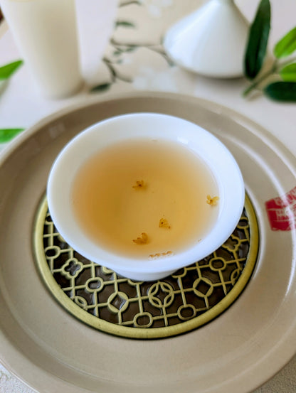 Osmanthus Black Tea with Flowers