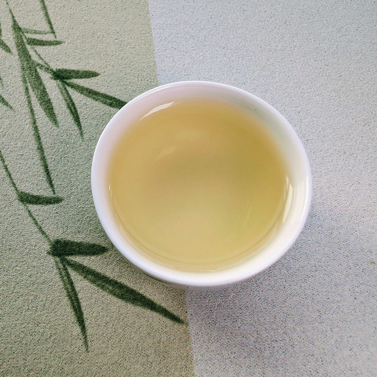 Wu Niu Zao Longjing Green Tea (Luxury Tea Collection)
