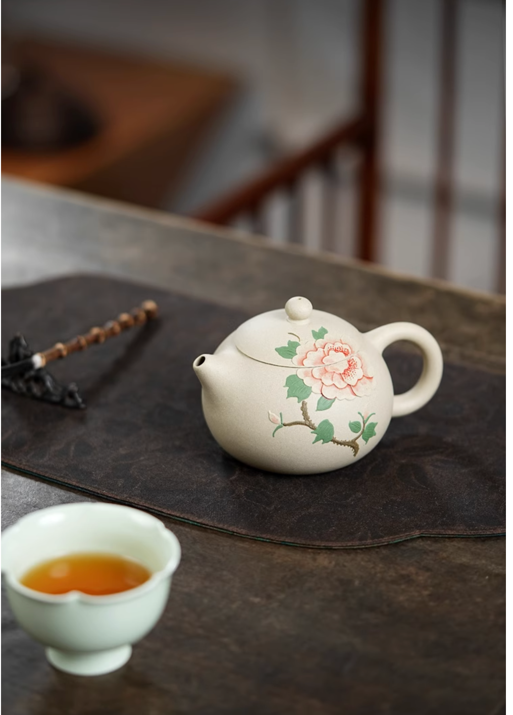 Peony Xishi Yixing Teapot, White Jade Duan Ni Clay, Yaowen Xu 250ml