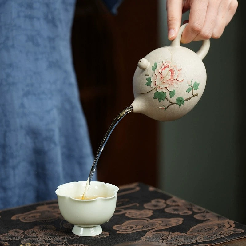 Pioni Xishi Yixing teekannu, Valkoinen Jade Duan Ni Savi, Yaowen Xu 250ml