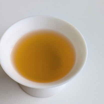 Xiaguan Jinyin 7653 Golden Seal Raw Pu Erh Tea 10