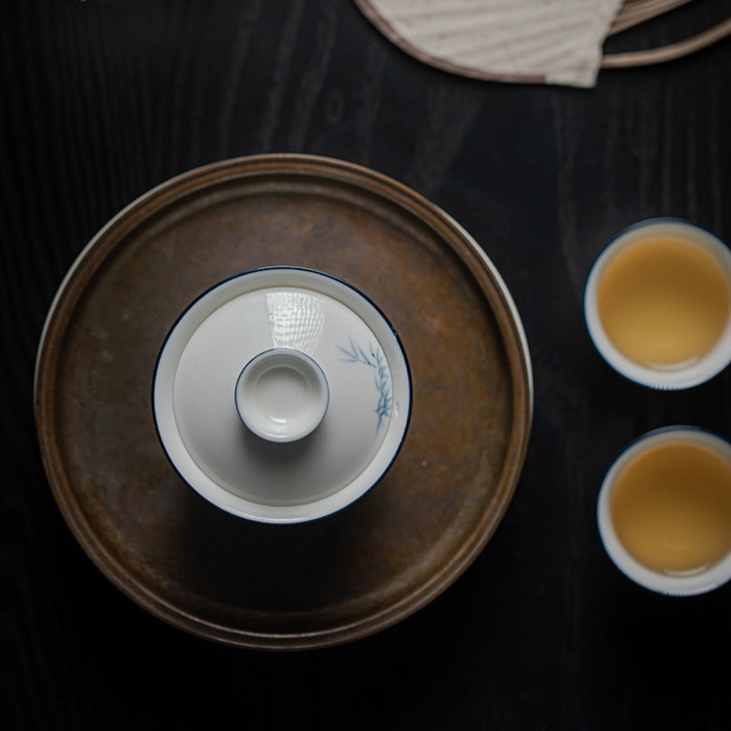 White Blue Gaiwan, Hand-Painted Bamboo, Jade Porcelain 140ml