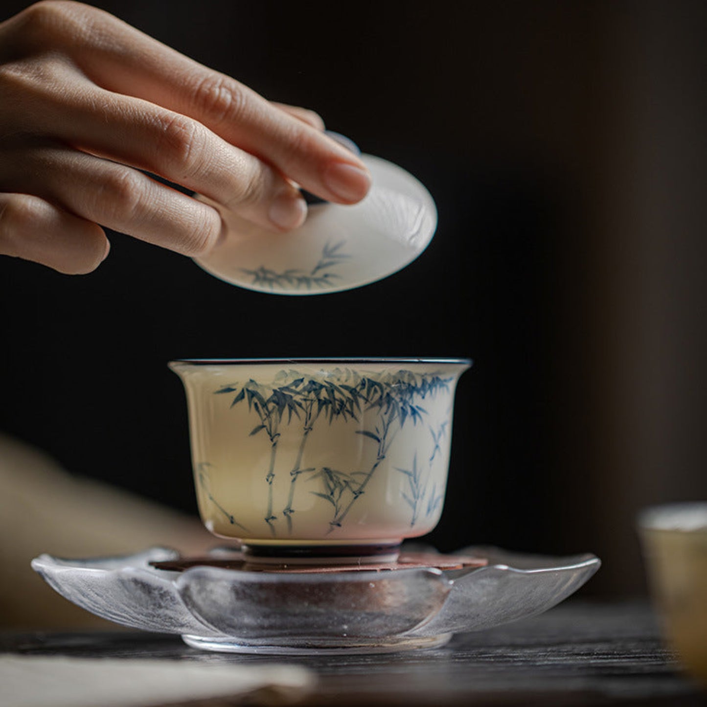 White Blue Gaiwan, Hand-Painted Bamboo, Jade Porcelain 140ml