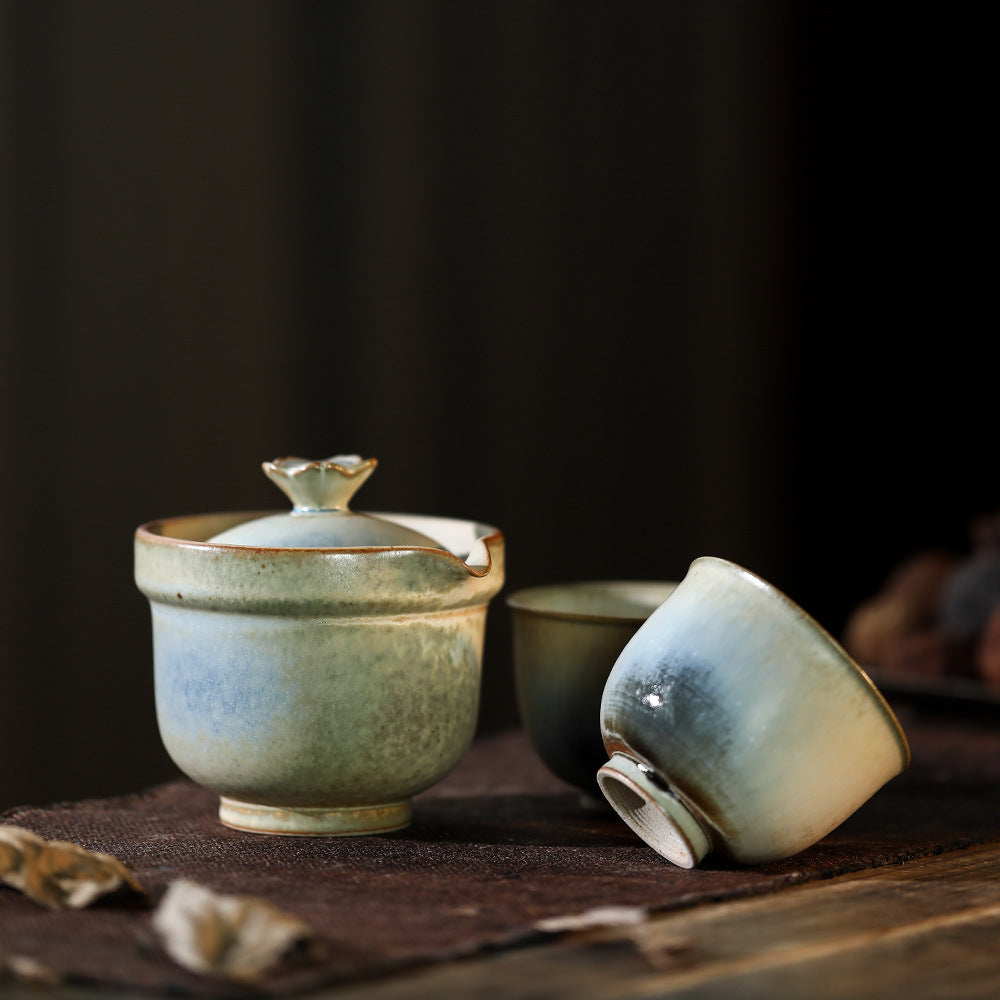 'A Touch of Blue' Ceramic Easy Gaiwan Tea Set with 2 Cups