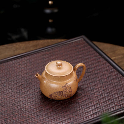 'Words of the Heart' Yixing Cat Teapot, Duanni Clay 120ml