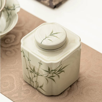 Recipient chinezesc din ceramică pentru ceai vrac, pictat manual cu bambus