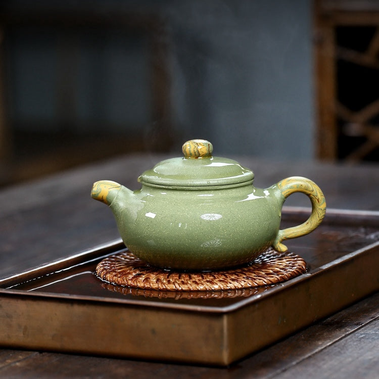 Dou Qing Clay, Fang Gu Yixing Teapot, Clay Kneading Technique 270ml