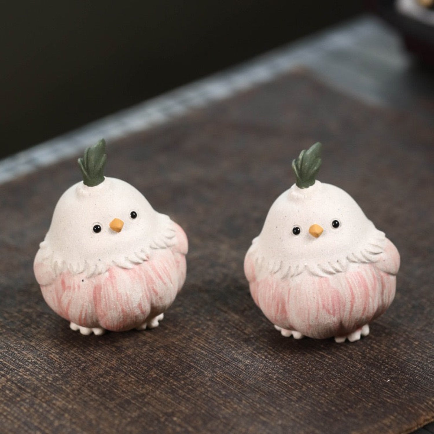 garlic bird figurine