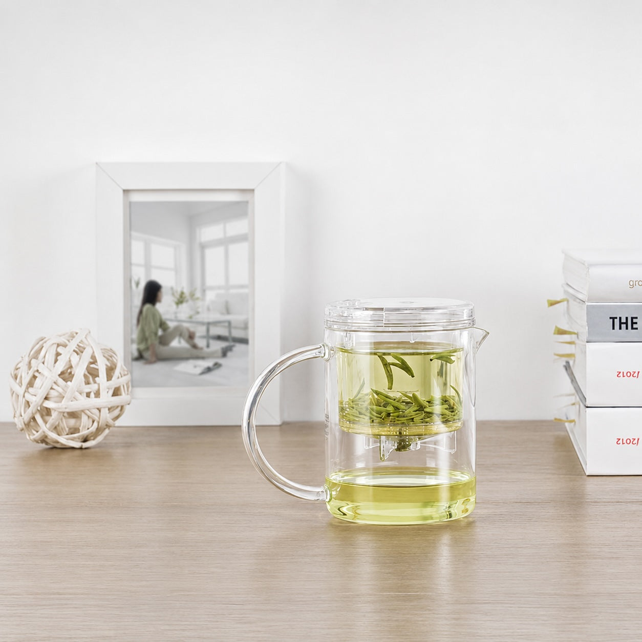 Small Glass Teapot with Infuser for Loose Tea