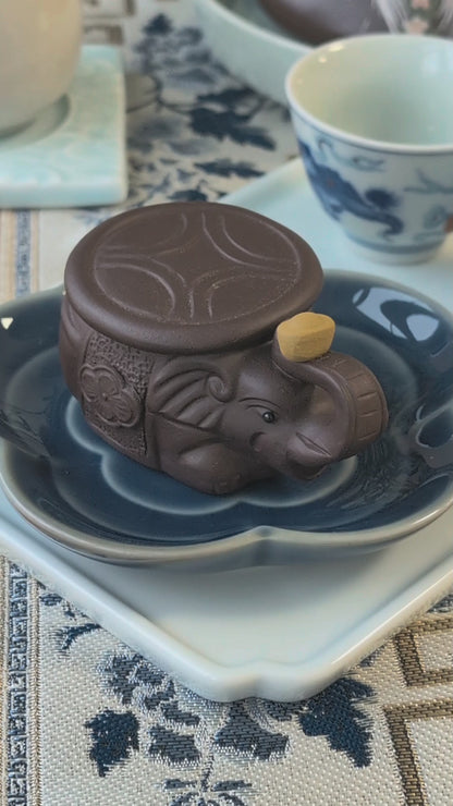 Purple Clay Elephant Tea Pet / Teapot Lid Holder