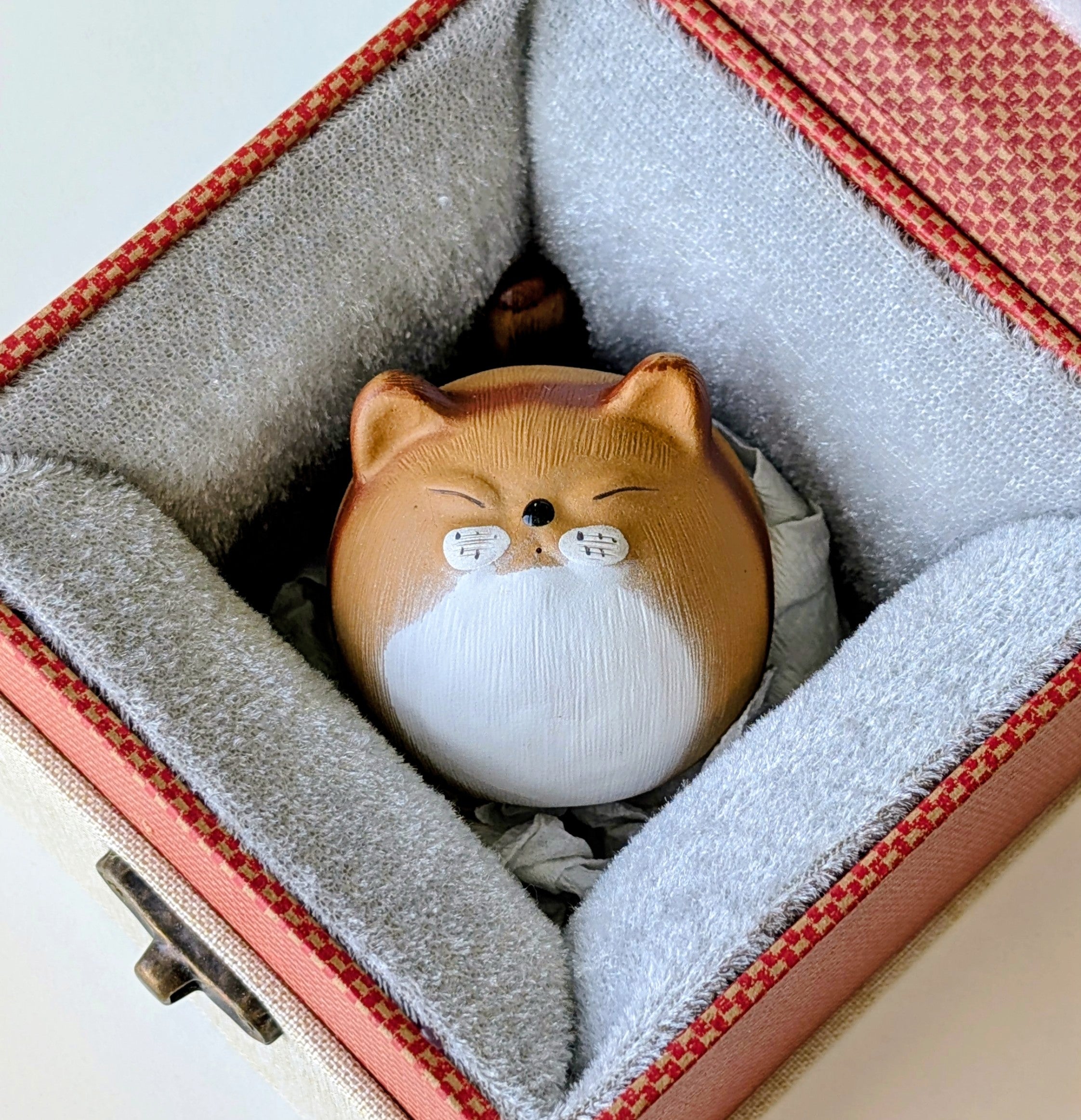 猫のティーペット - かわいい猫の粘土の置物 | Teasenz.eu