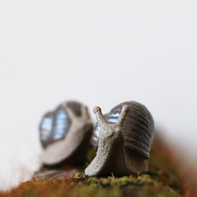 Ceramic Snail Tea Pet – Slow Sipper Snail Ornament/Figurine