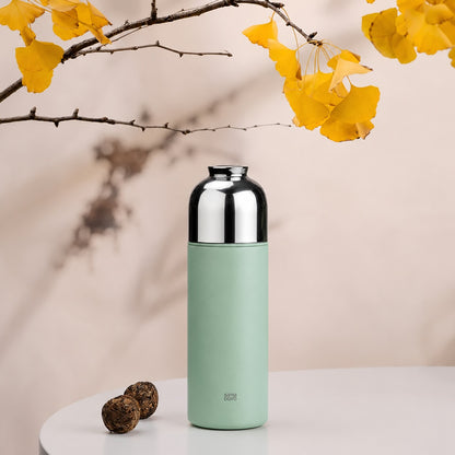 Green Insulated Water/Tea Bottle with Filter & Integrated Cup 400ml