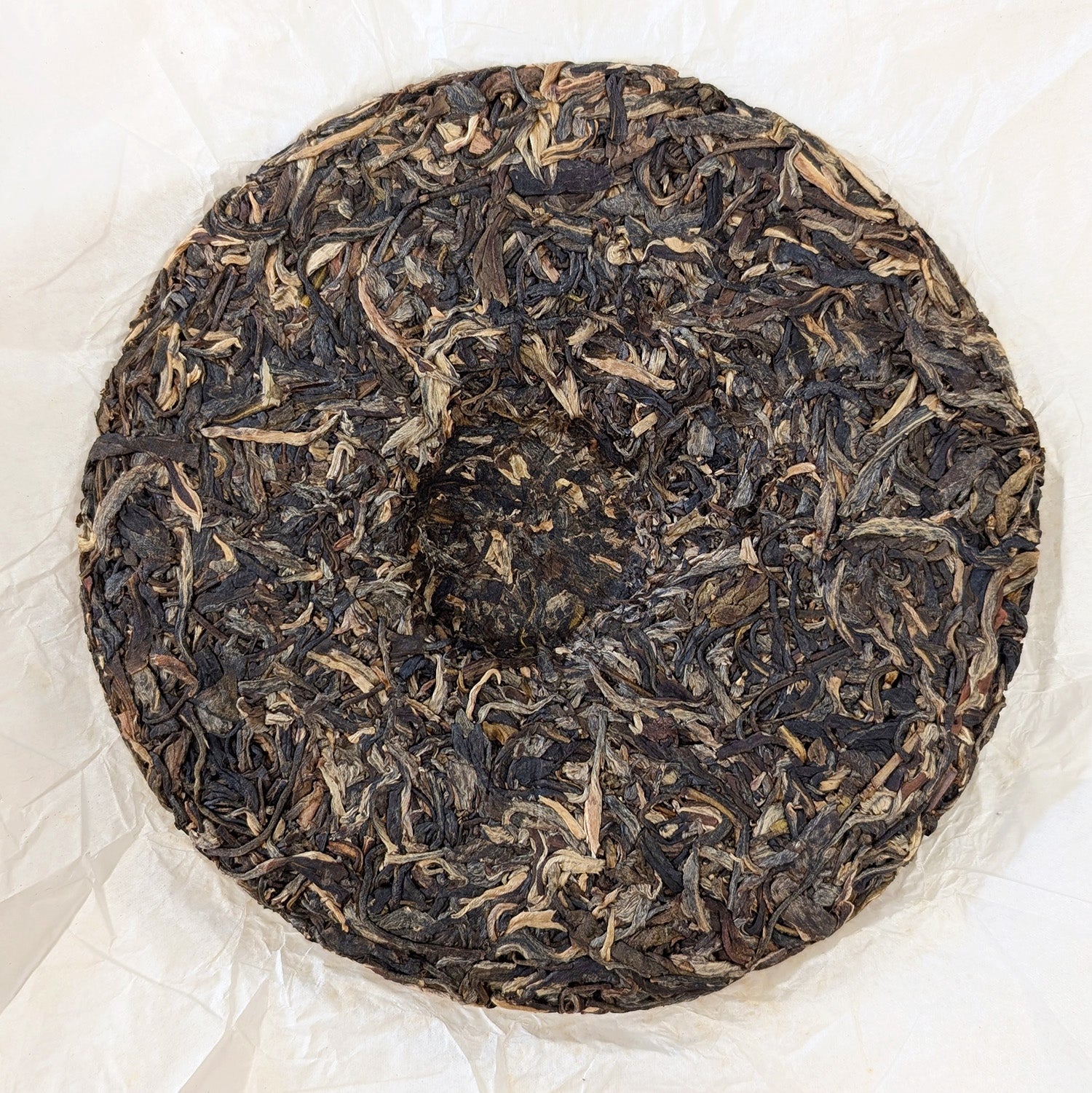 fermented raw pu erh cake from Yunnan