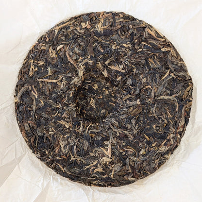 fermented raw pu erh cake from Yunnan