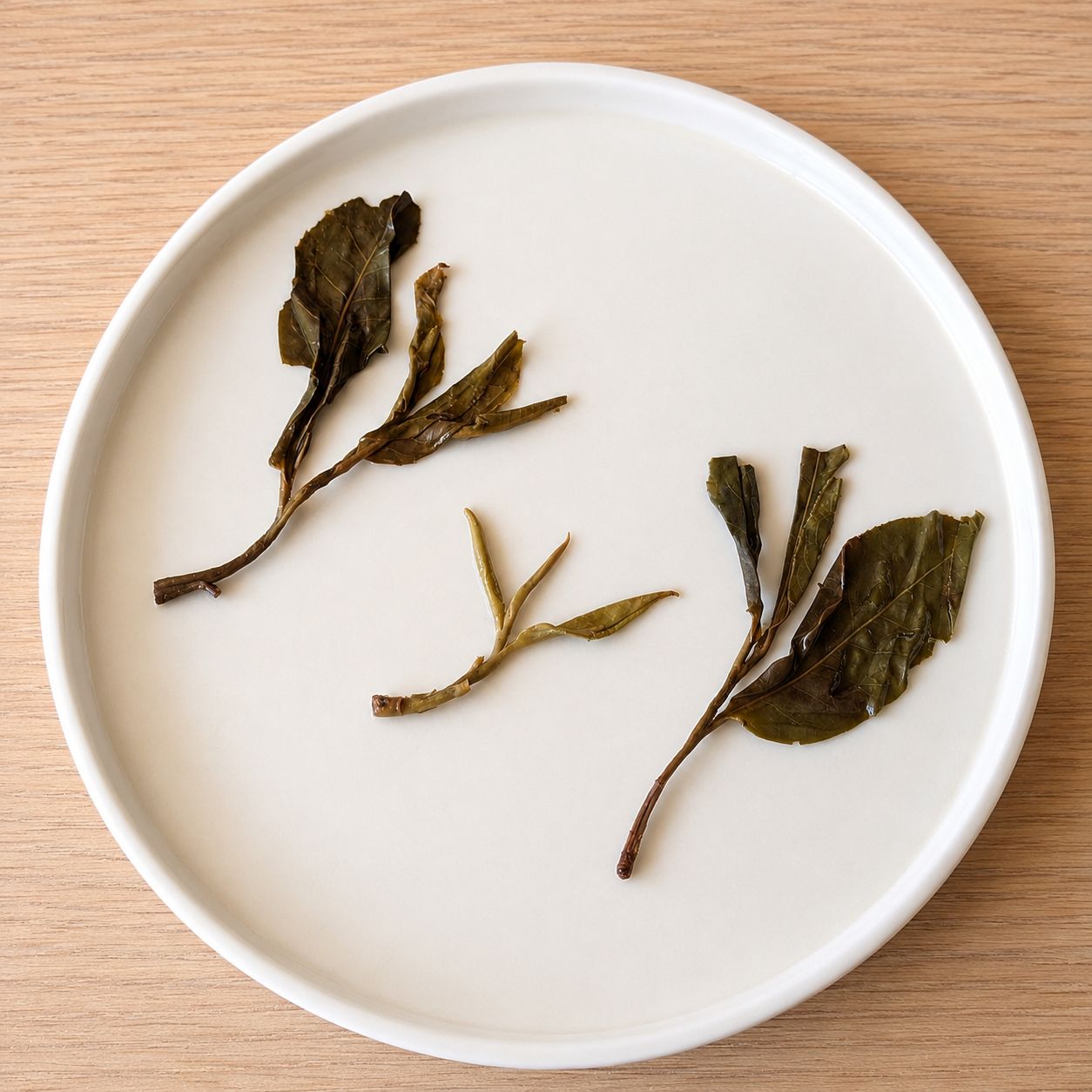 2025 "Wild Mountain Spirit Leaf" Yongde Raw Pu Erh Tea Balls