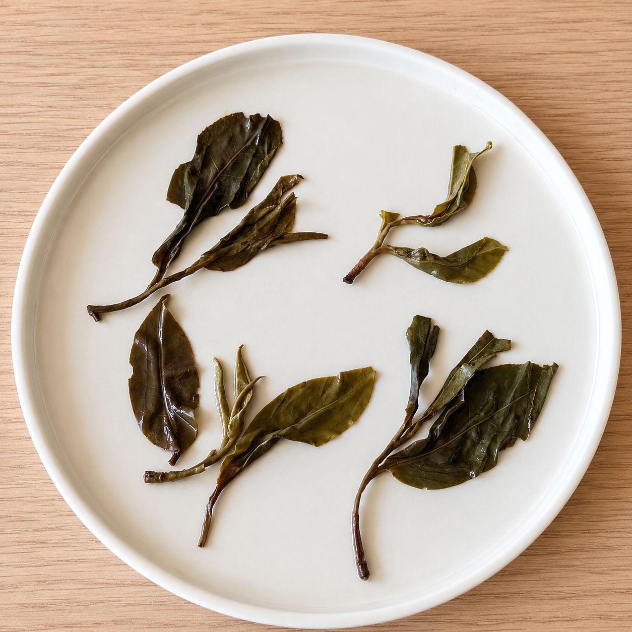 2025 "Wild Mountain Spirit Leaf" Yongde Raw Pu Erh Tea Balls