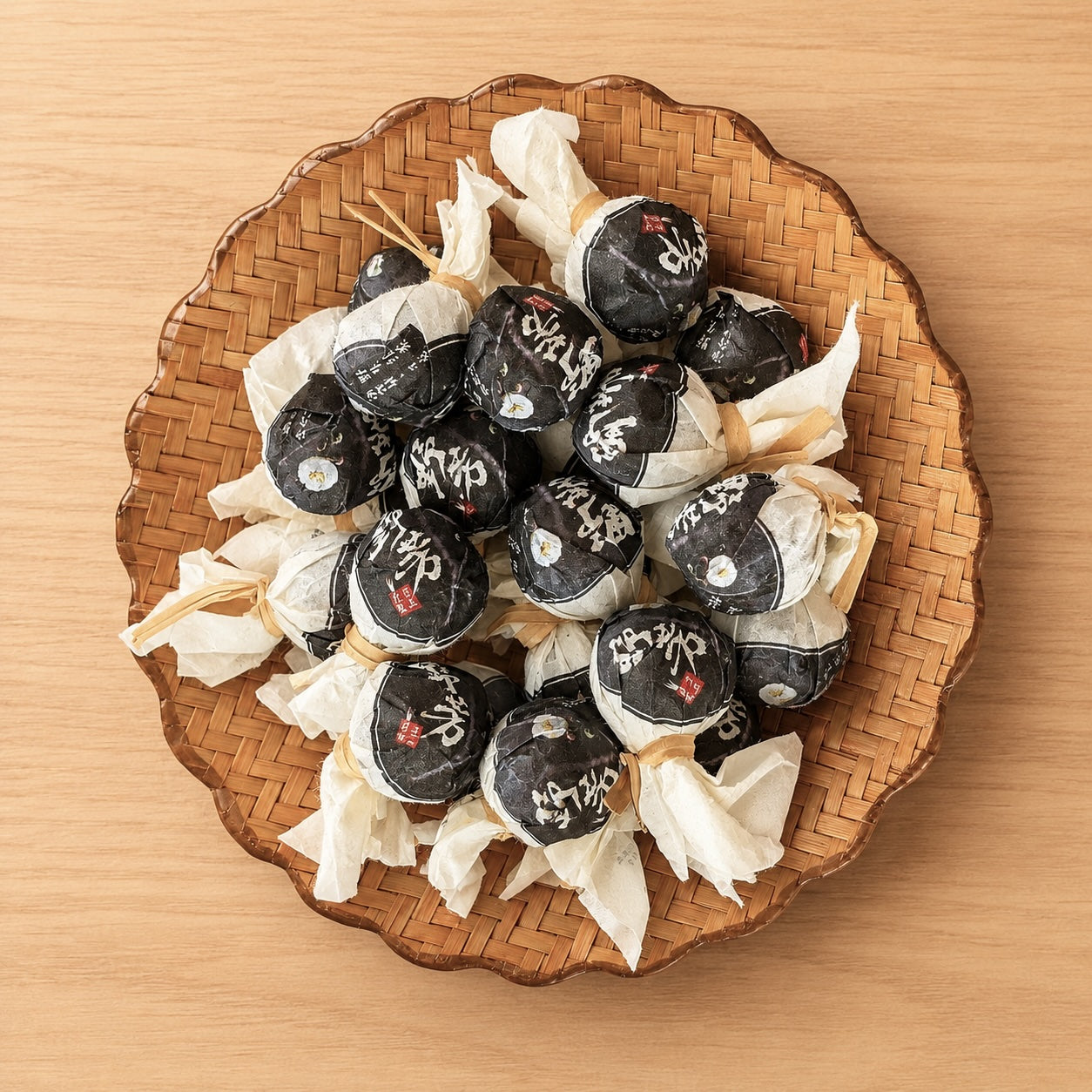 2025 Fengqing Traditional Sun-Dried Black Tea Balls