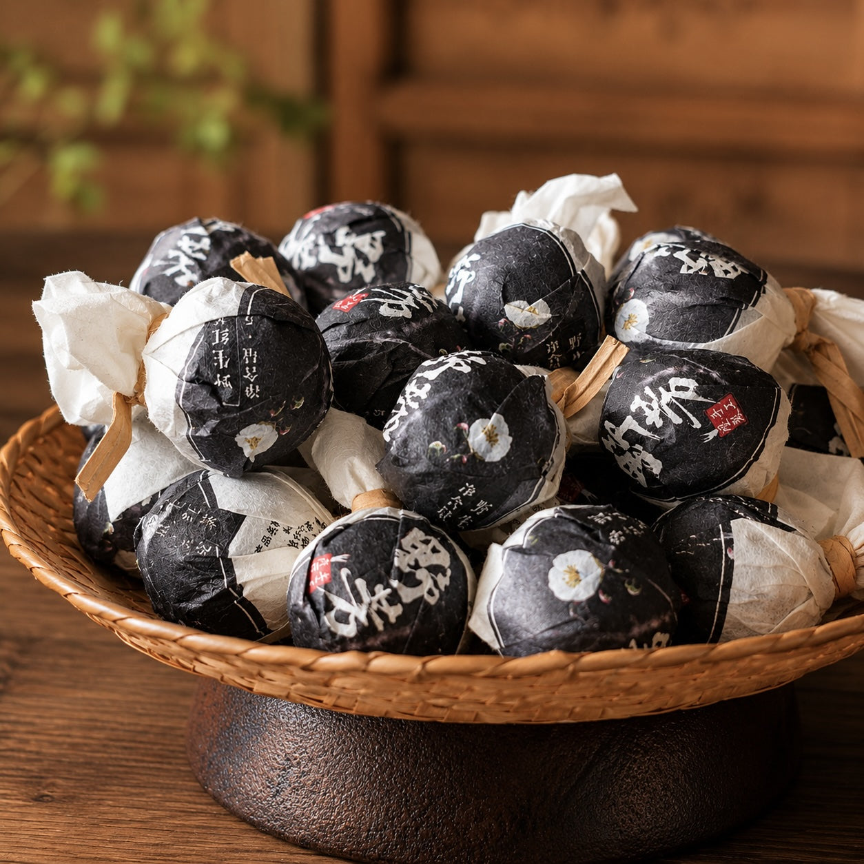2025 Fengqing Traditional Sun-Dried Black Tea Balls