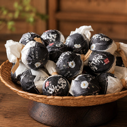 2025 Fengqing Traditional Sun-Dried Black Tea Balls