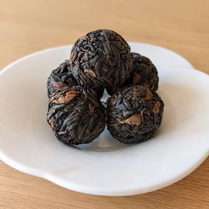 2025 Fengqing Traditional Sun-Dried Black Tea Balls