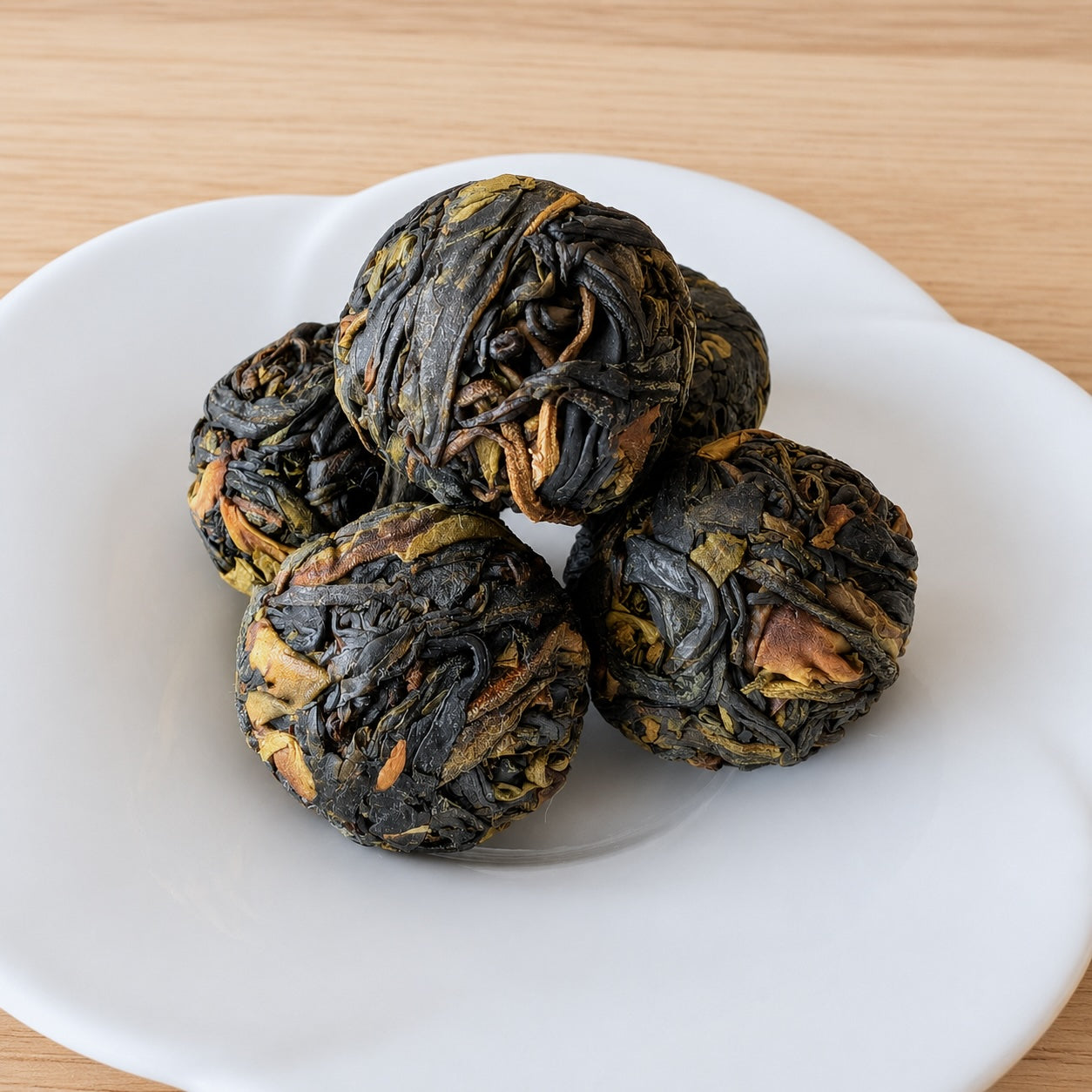 2025 "Wild Mountain Spirit Leaf" Yongde Raw Pu Erh Tea Balls