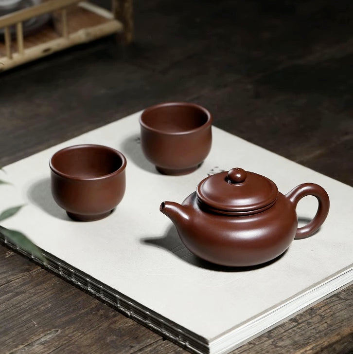 fang gu teapot with 2 cups